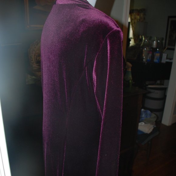 New Coldwater Creek Velvet Holiday Perfect Dress - Picture 2 of 6